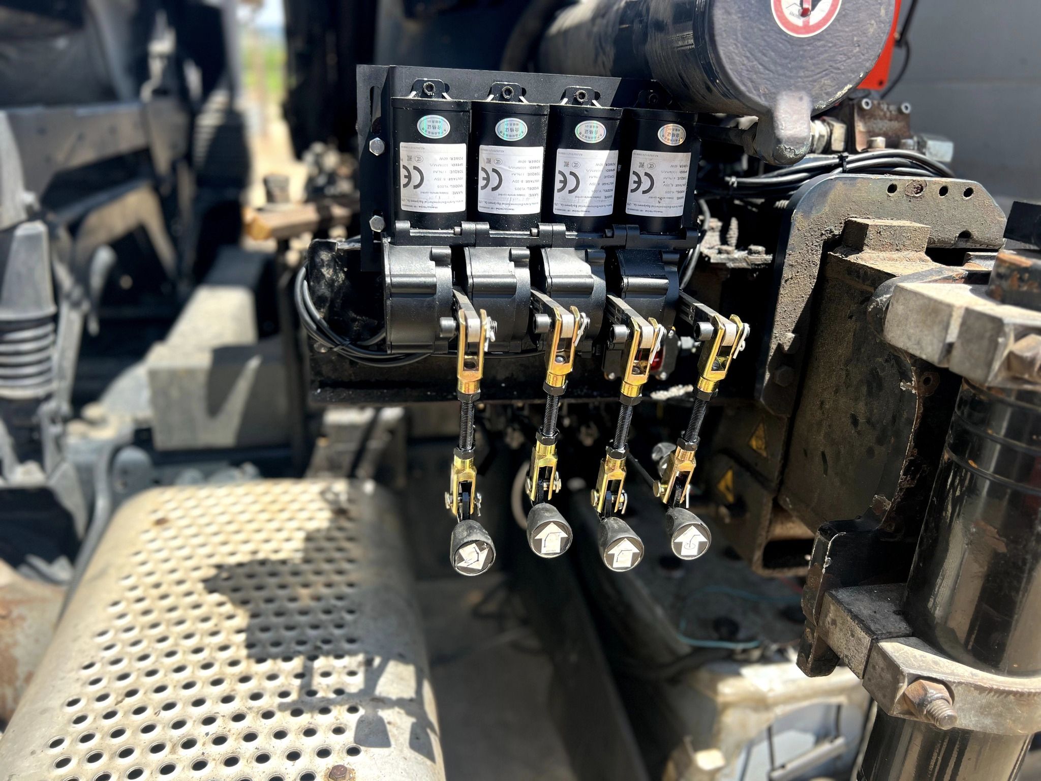 Motor Wireless Truck Crane 4 J – обзор и цена Engine Hoist Crane